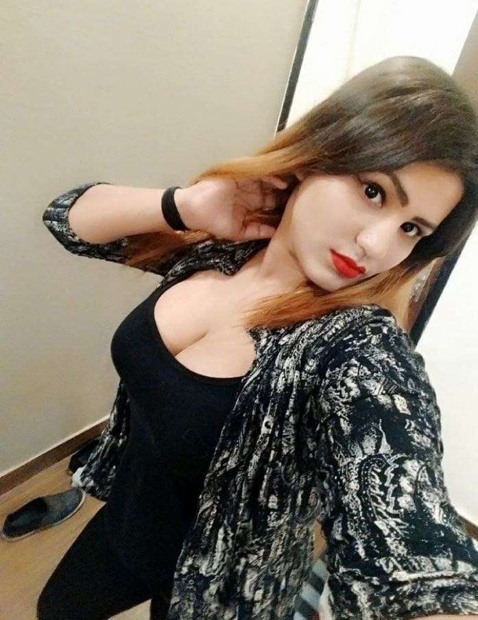 Female Call Girls in Delhi